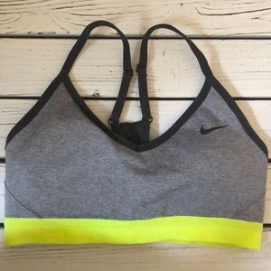 NWOT Nike Gray sports bra